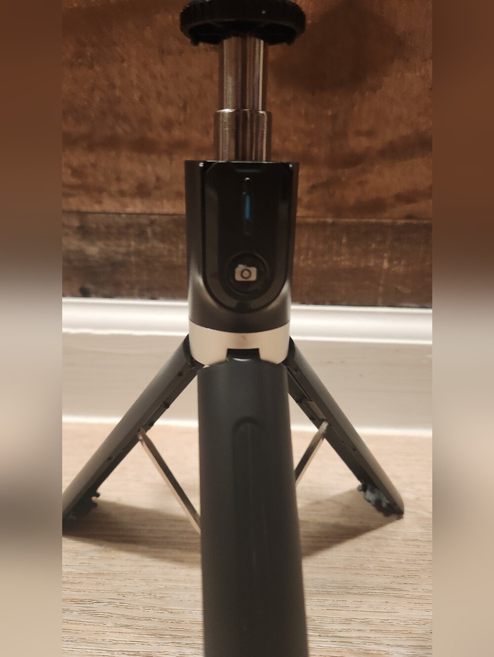 NEW ATUMTEK Extendable 31” 3 in 1 Aluminum Bluetooth Selfie Stick Pro ATSS002